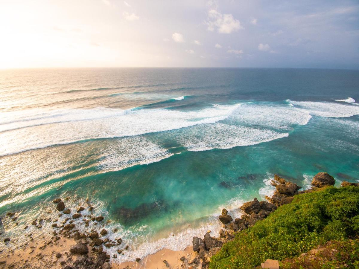 The Istana Uluwatu Exterior foto